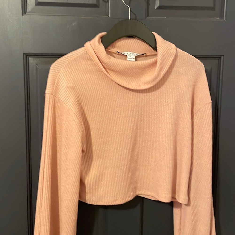 Pink crop top turtle neck